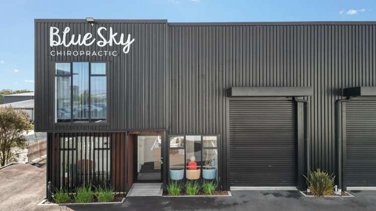 87 Church Road Pukete_3