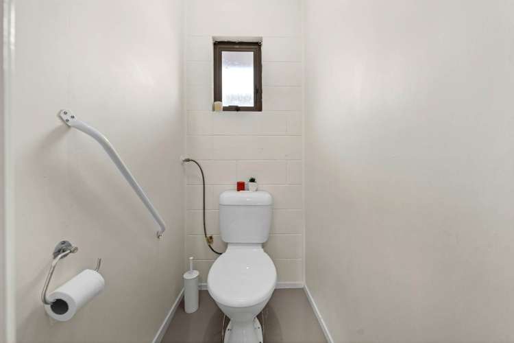 1/68 West Coast Road Glen Eden_13