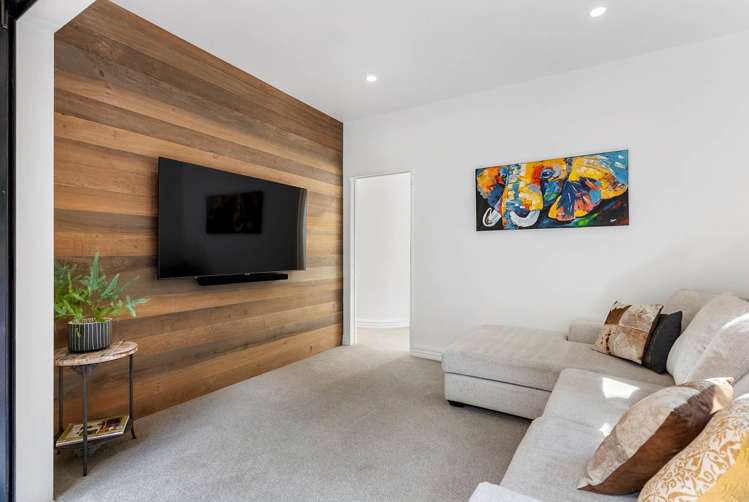 92a Kurahaupo Street Orakei_13