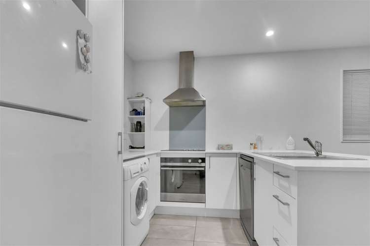 44/10 Buffon Street Waltham_3