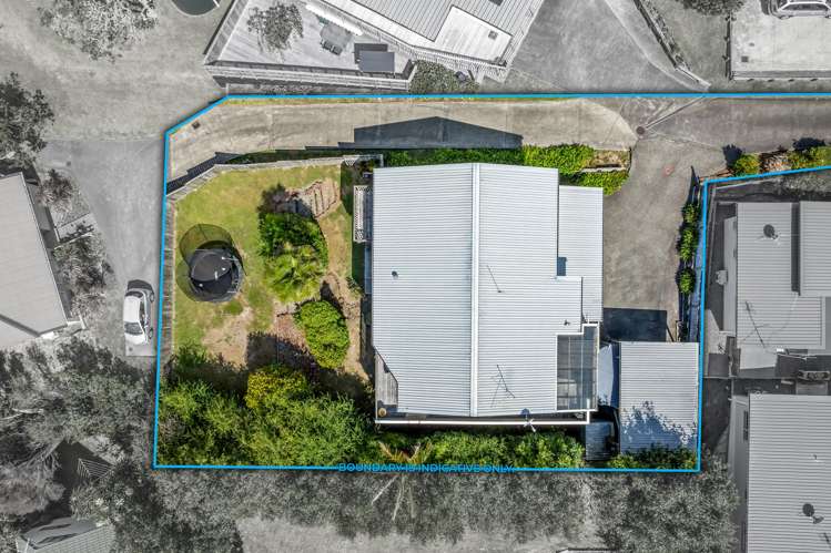 33 Gledstane Road Stanmore Bay_16