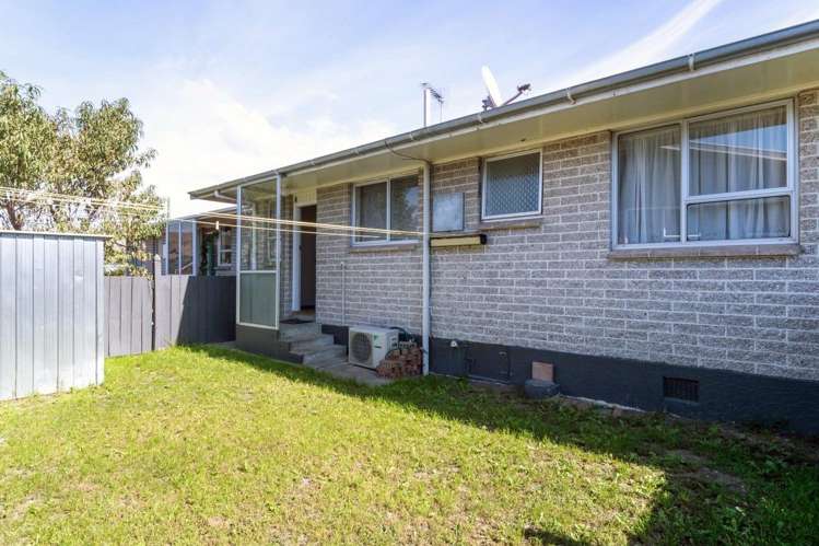 2/12 Newbourne Crescent Redwoodtown_9