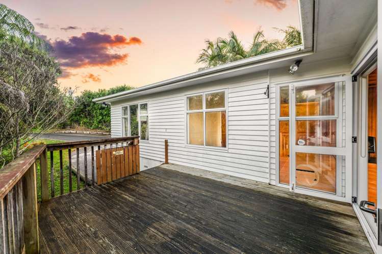 28 Geneva Place Blockhouse Bay_25