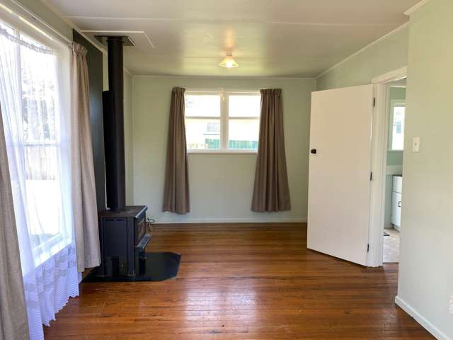 8 Mawake Place Turangi_3