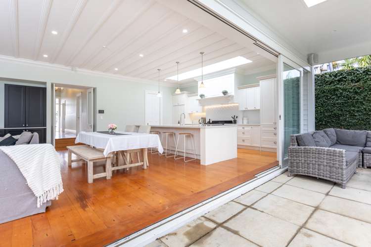 60 First Avenue Kingsland_10