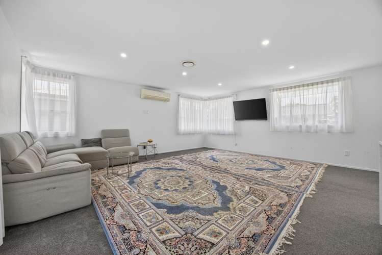 2/47 Larne Avenue Pakuranga Heights_6