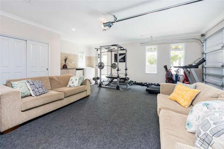 18 Regis Lane Flat Bush_16