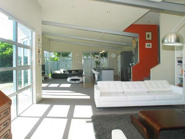 10 Endeavour Drive Whitby_4