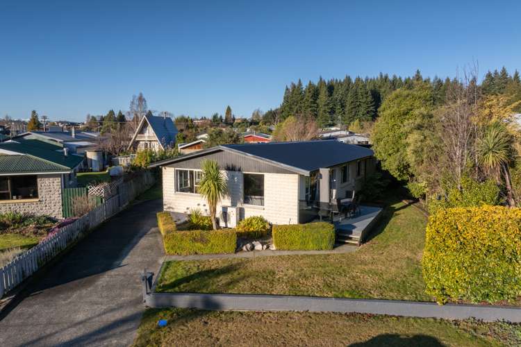 11 Henry Street Te Anau_20