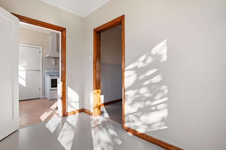 153 Mackenzie Avenue_5