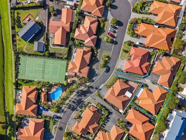 31 Gillett Place Botany Downs_31