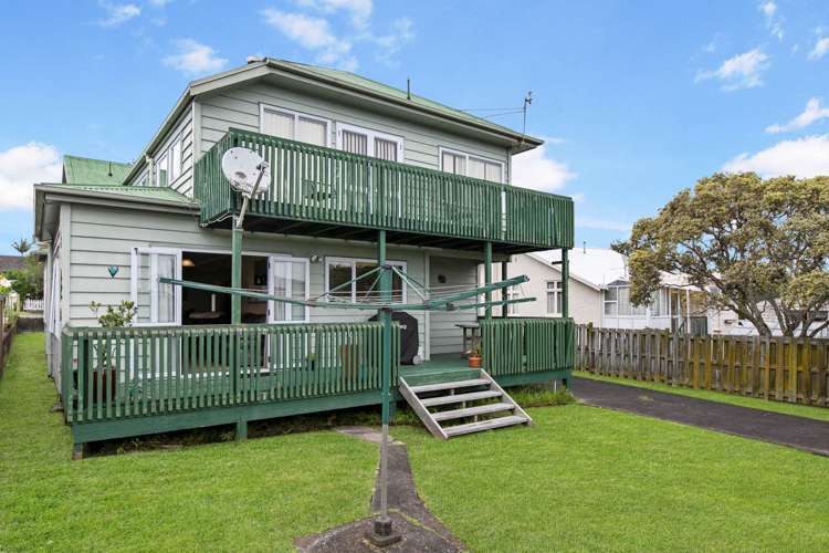 14 Egremont Street Belmont_11