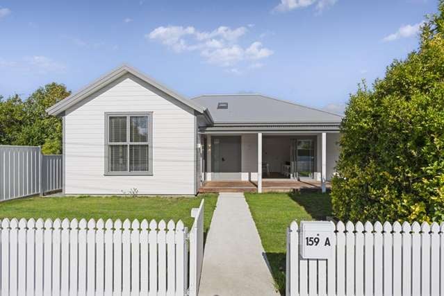 Elegant Easy Care Living in Greytown Village