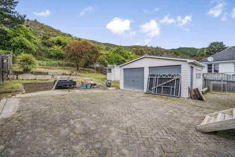 200 Waddington Drive Naenae_15