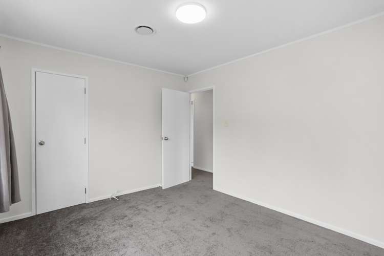 2/152 Rathgar Road Henderson_13