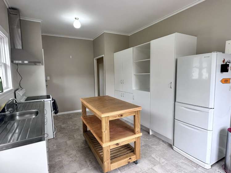 116 Loop Road Otaika_8