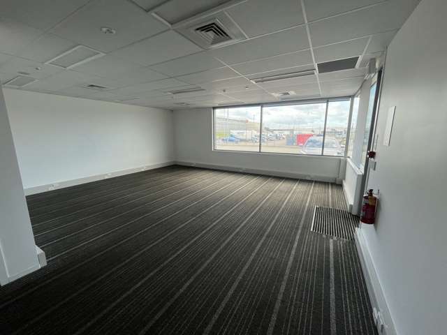 Unit I/6 Percival Gull Place Mangere_2