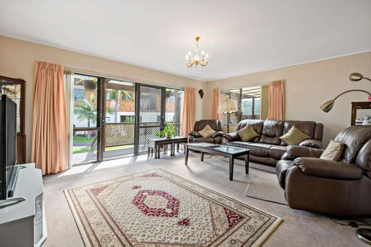 12 Nadine Place Mangere Bridge_10