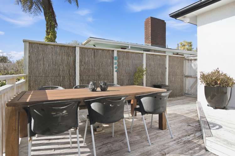 53 Gilbert Street New Plymouth Central_25