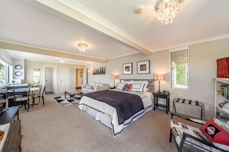 90 Dowse Drive Maungaraki_30