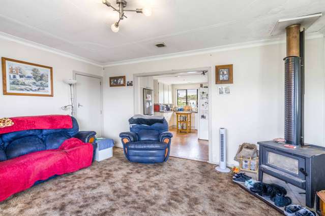 92 Edinburgh Crescent Waikiwi_2