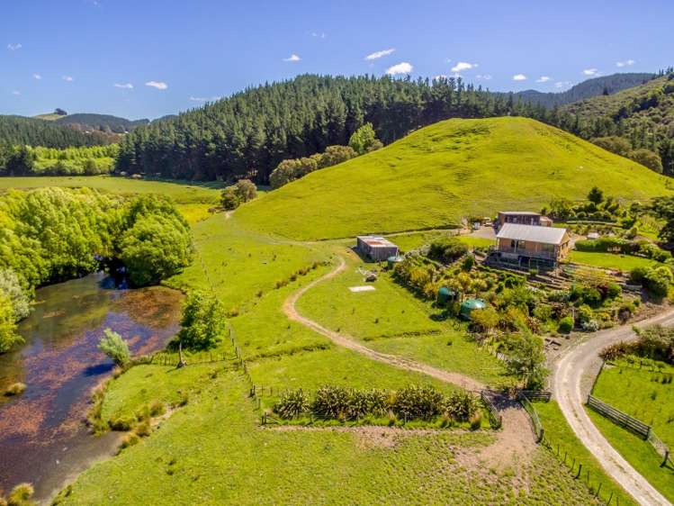 2928 White Rock Road Tuturumuri_2