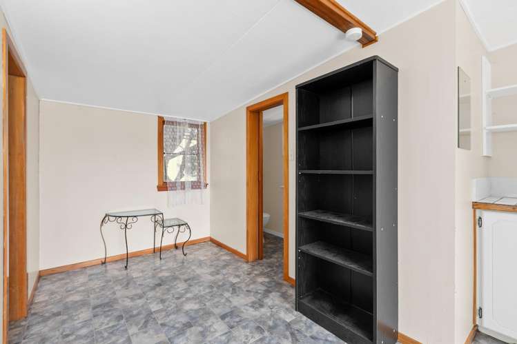 344 Lake Station Road Wanstead_24