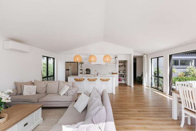 4 Kokopu Lane Ohauiti_10