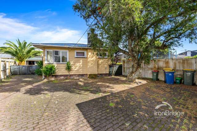 210 Lake Road Northcote_2