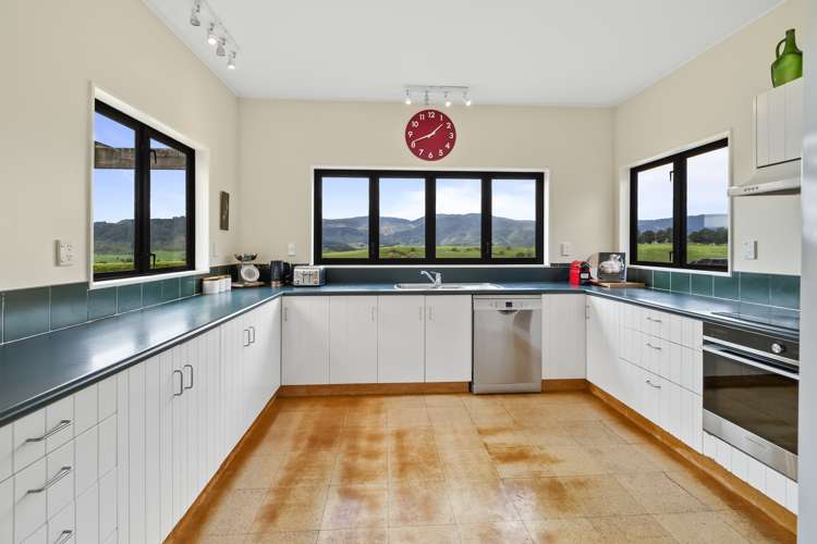 451 Table Flat Road Apiti_14