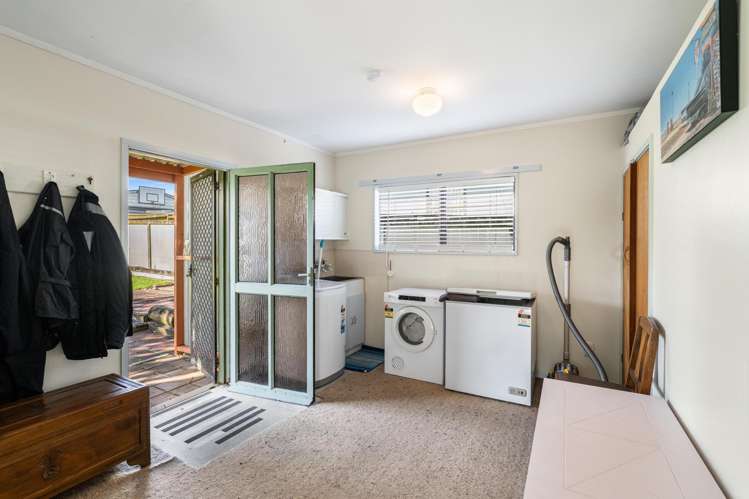 21 Whiritoa Beach Road Whiritoa_14