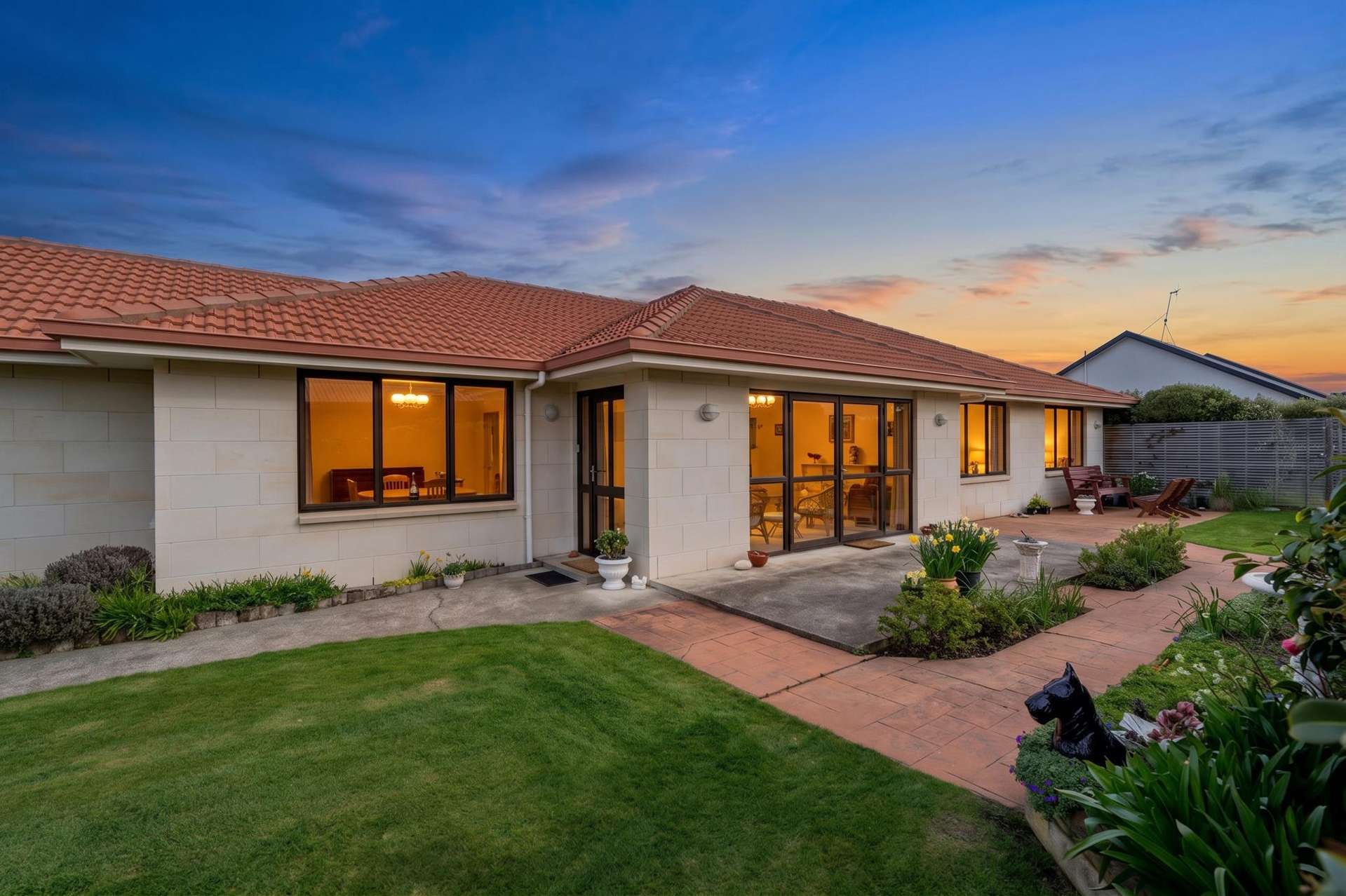 28 Craig Street Waikiwi_0