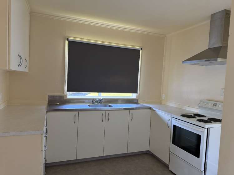 3/10 Olympic Place Papakura_11