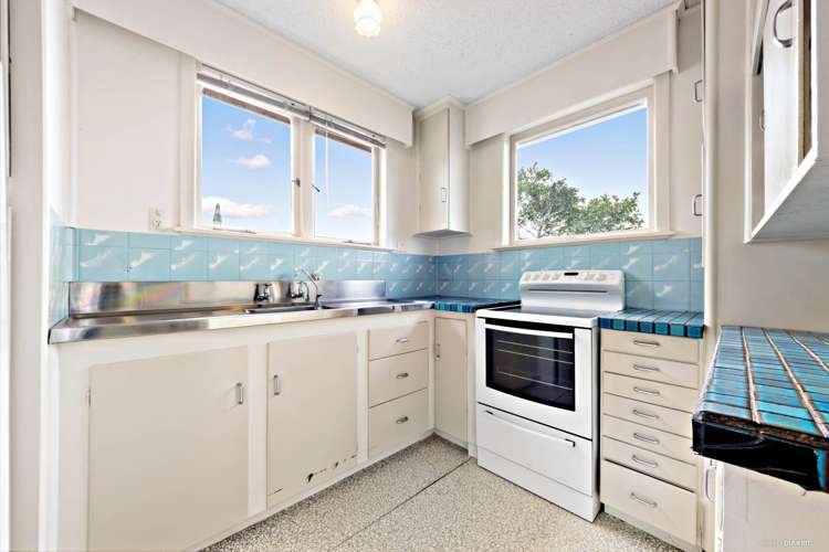 1 Bamboo Grove Kelston_5