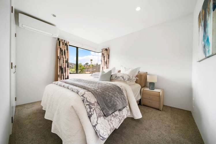 2/14 Hugh Green Drive Pinehill_10