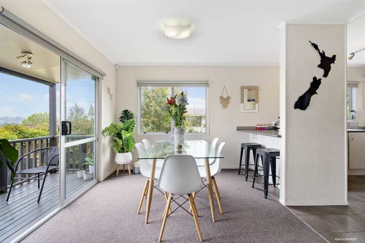 6 Pahi Place West Harbour_8