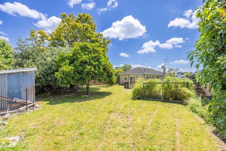 16 Keats Crescent Enderley_17