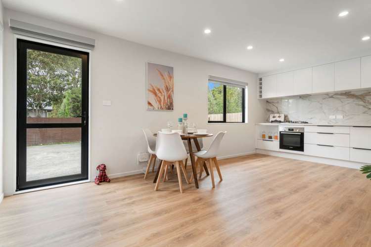 2/131a Whitney Street Blockhouse Bay_7