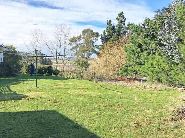 14 Bluff Hill Road Waianakarua_1