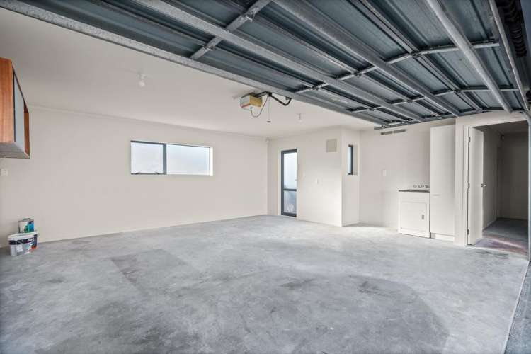 99 Boundary Road Blockhouse Bay_12