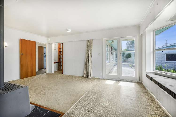 296 Shakespeare Street_2