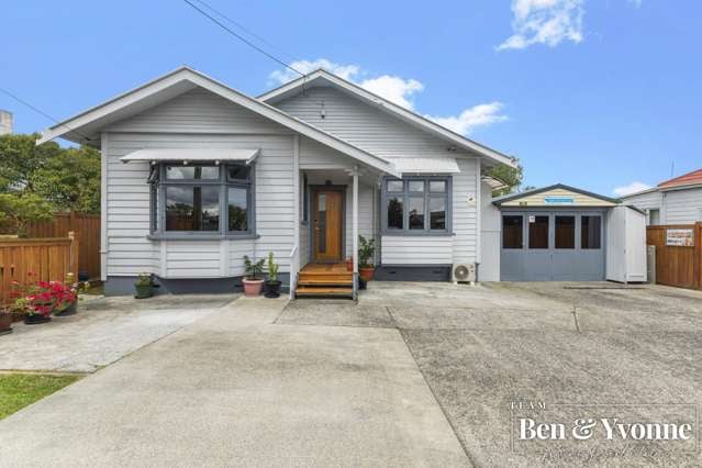 Bungalow Beauty with Bonus Workshop!