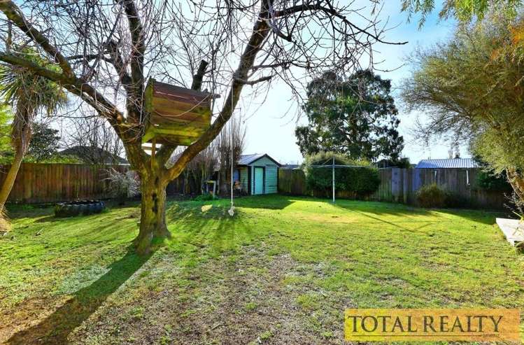 16 De Havilland Street Hornby_14