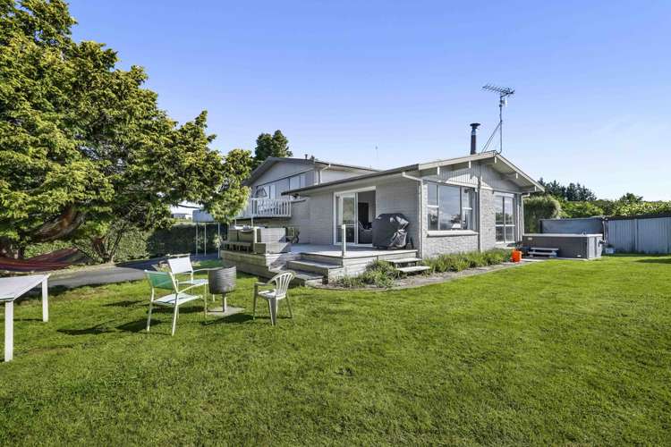 82 Burbush Road Burbush_15