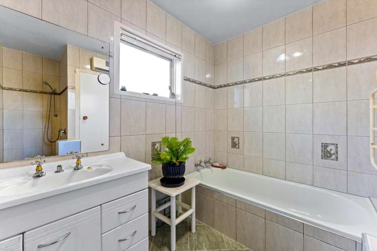 1/5 Tobruk Crescent Milford_12