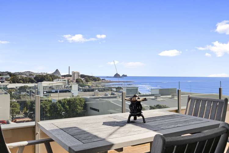 401/22 Liardet Street New Plymouth Central_2