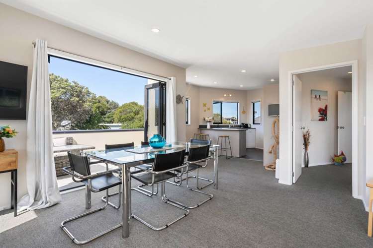 18 Bowentown Boulevard Waihi Beach_20