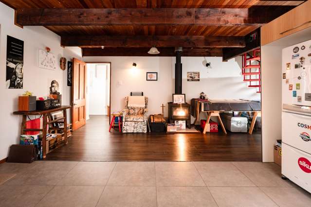 6 Estuary Street Makara Beach_4