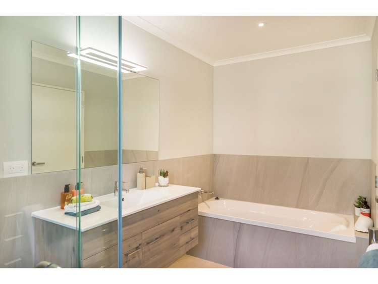 49 Timberland Drive Silverdale_10