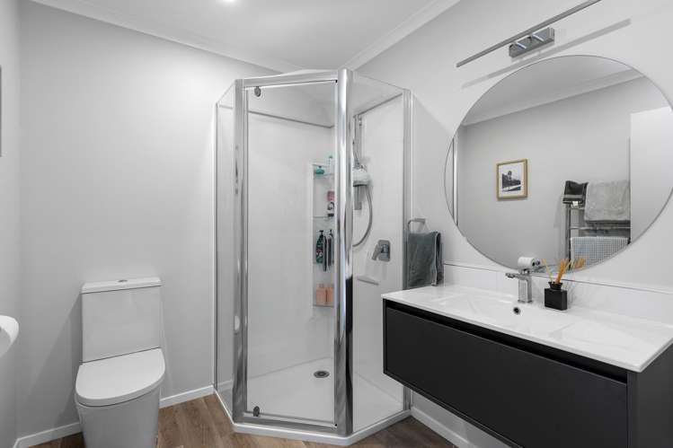 8 Harry Eruera Street Trentham_12